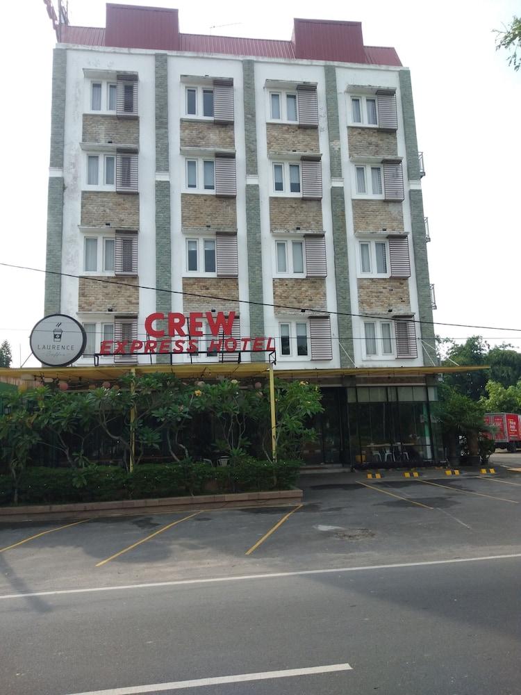 Crew Express Hotel Lubukpakam Kültér fotó