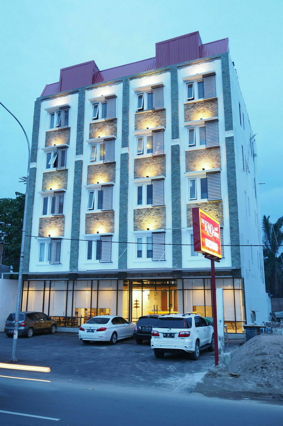 Crew Express Hotel Lubukpakam Kültér fotó